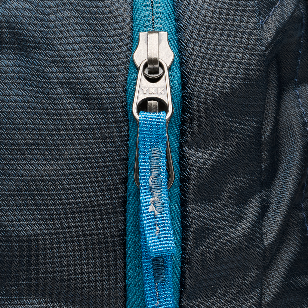 Pingora Remote Z 13 Liter Summit Hiking Backpack