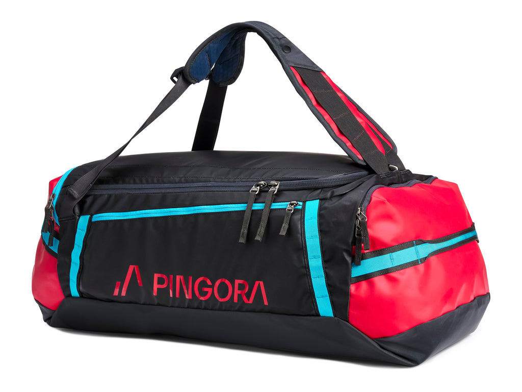 Pingora Radia travel duffel in red and black color 3/4 view