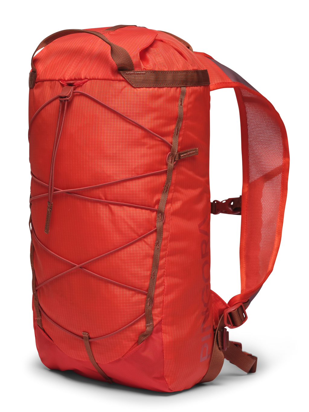 hiking backpack for men and women with hydration pouch