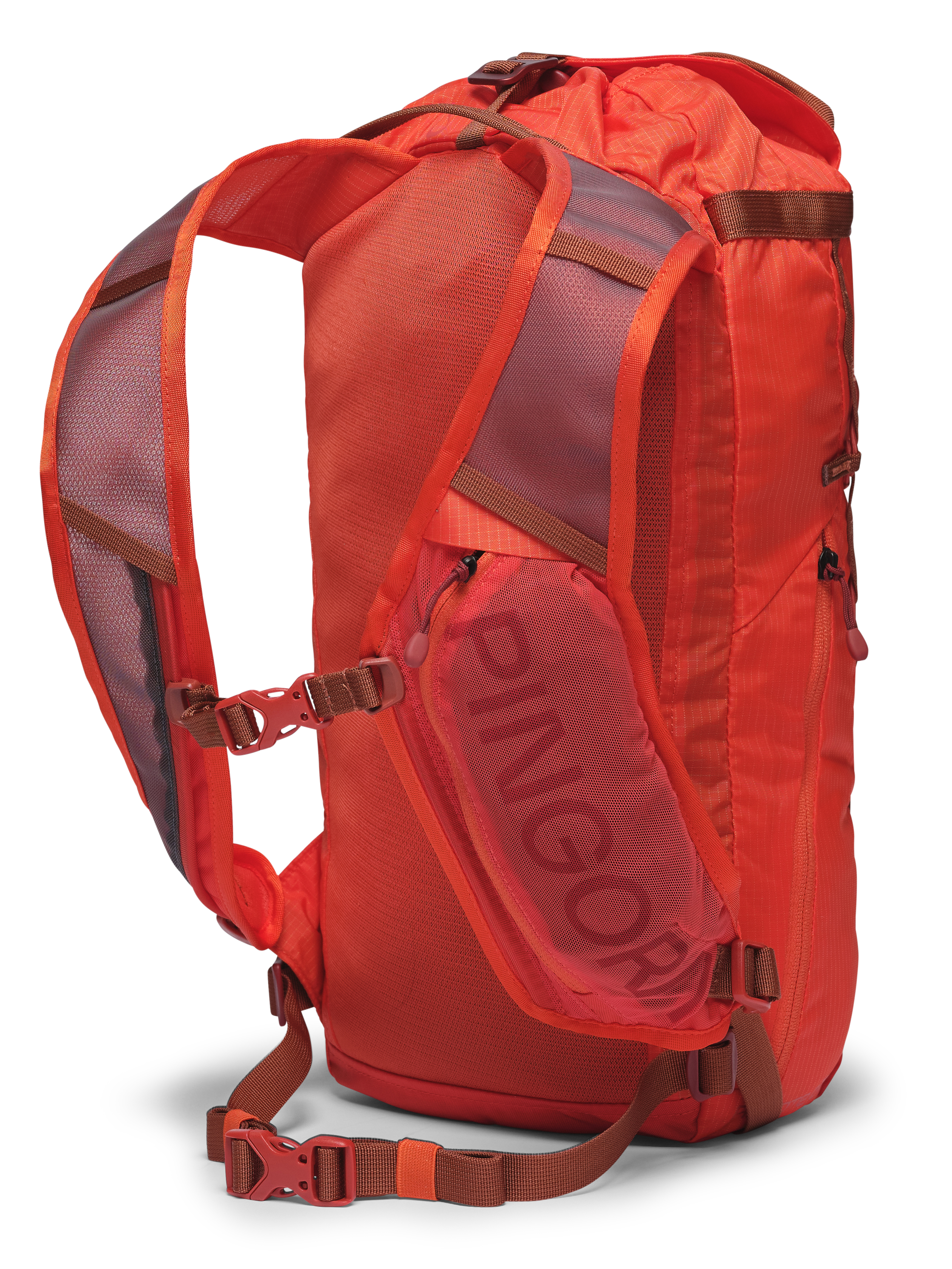 hiking backpack for men and women with hydration pouch