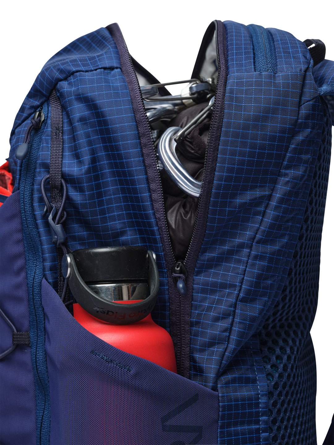 Pingora Remote Z 25 Liter Hiking Backpack