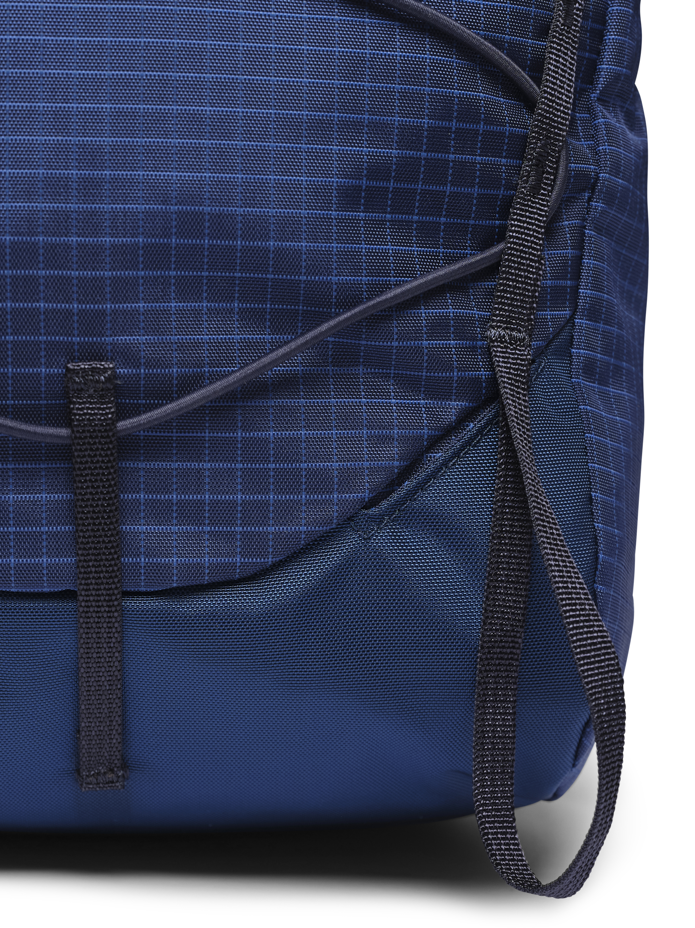 hiking backpack for men and women with hydration pouch