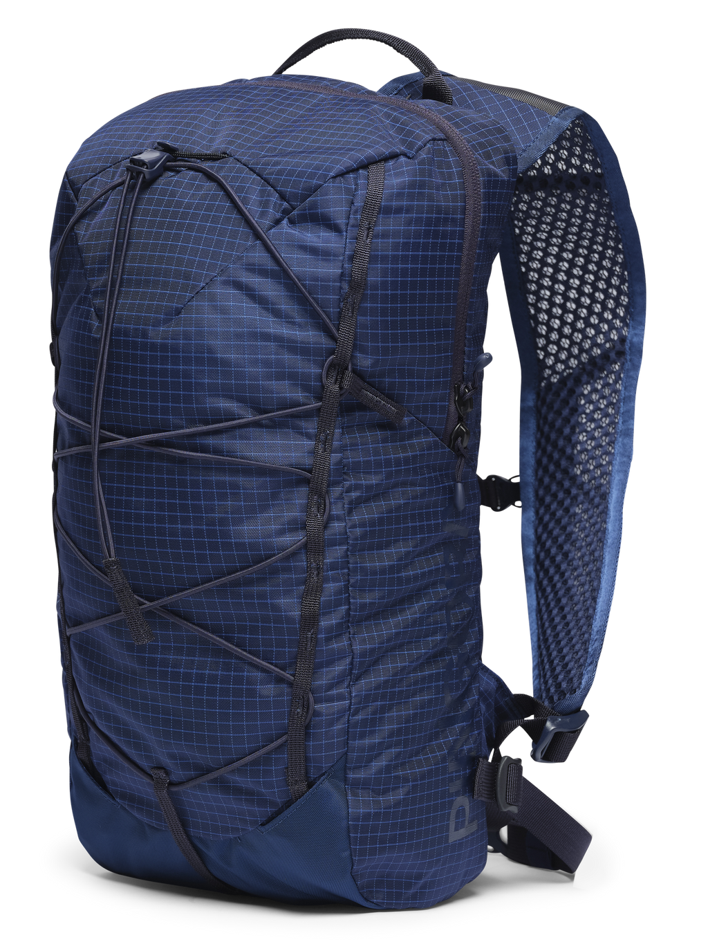 hiking backpack for men and women with hydration pouch