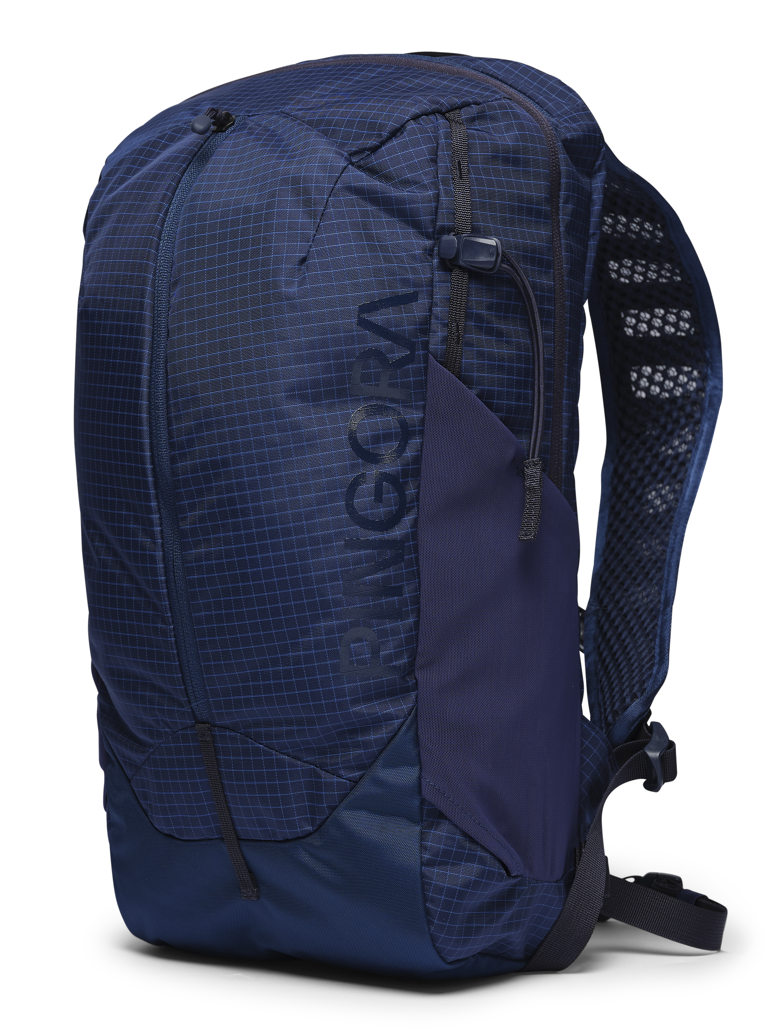 Image of the blue Remote Z 20 liter zipper backpack. Perfect daypack for hiking, includes hydration, medium size day pack.